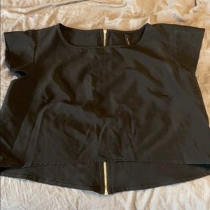 Black crop top!